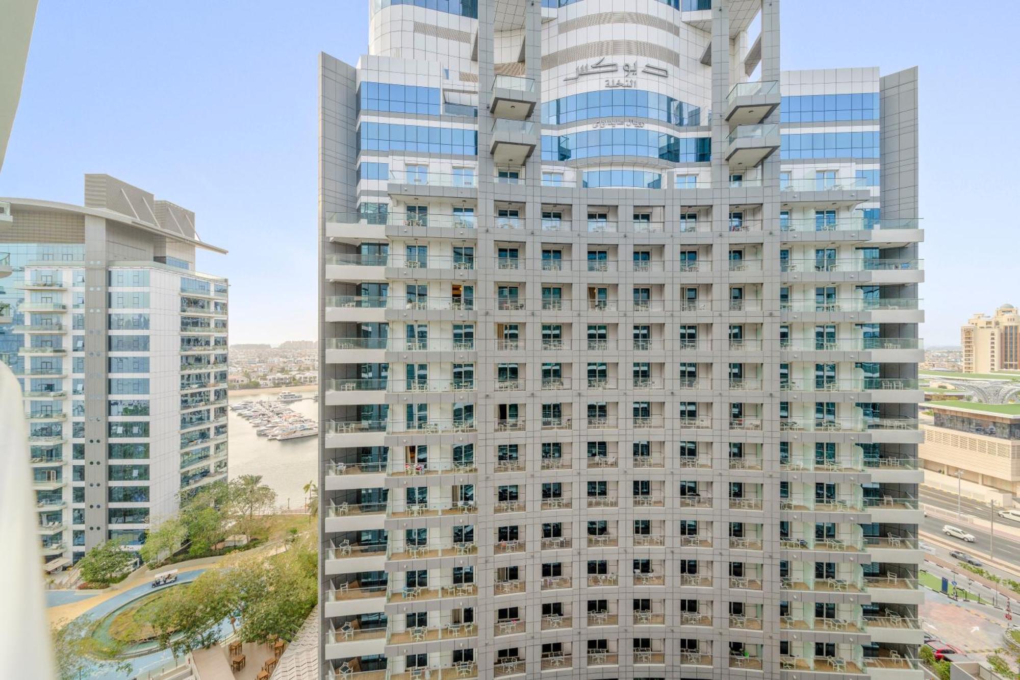 Luxury 1br In Seven Palm With Access Apartment Dubai
